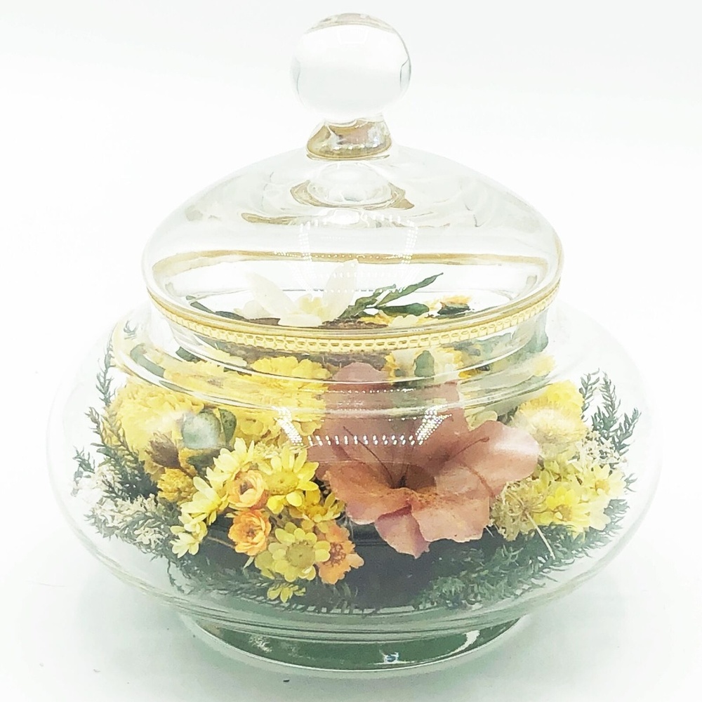 Elegant Glass Floral Arrangement with Lid home decor